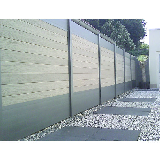 Choisir une clôture PVC en kit pour son jardin